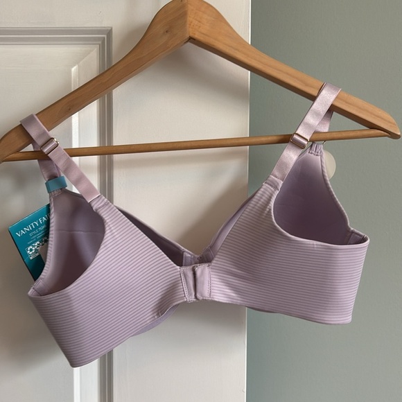 NWT Vanity Fair Women's Full Coverage Beauty Back Smoothing Bra, lavender, 36C - Picture 7 of 9